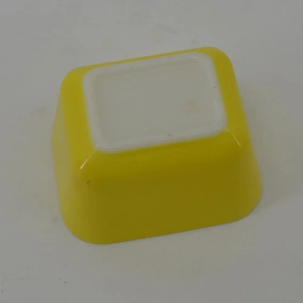 Vintage PYREX Refrigerator Dish Yellow 501 B Fridgie Cottage